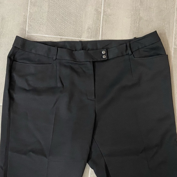 Plus size Designer Suit Size 22 - Picture 3 of 9